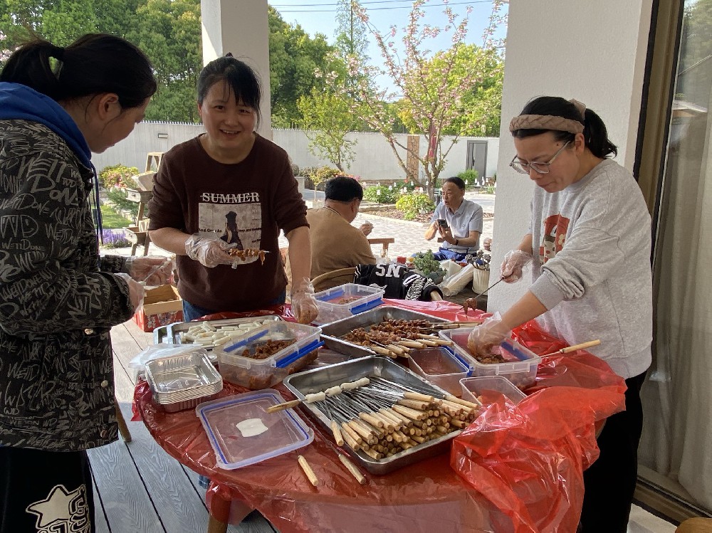“裊裊炊煙起，暖暖春日情”豪庭燈飾野炊主題活動(dòng)